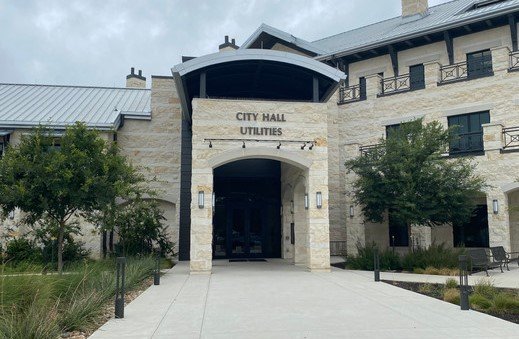 stories/boerne-city-hall.jpg